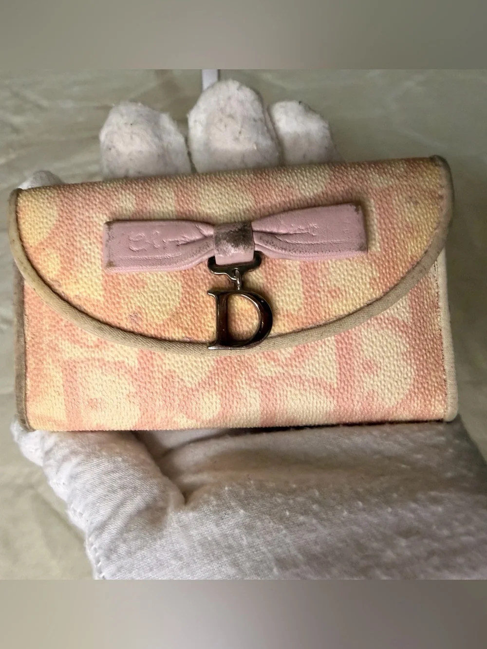 Christian Dior Vintage Trotter Key Case in Pink with Silver 'D'